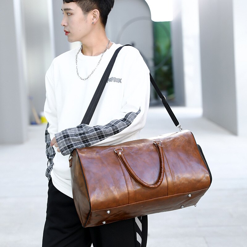 BlackPluss - High Capacity Travel Bag Luggage Unisex Leisure Fitness Weekend Bag.