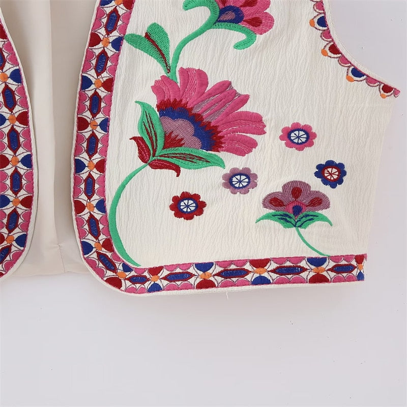 BlackPluss - Women Vintage Floral Embroidered Open Waist Coat Ladies.