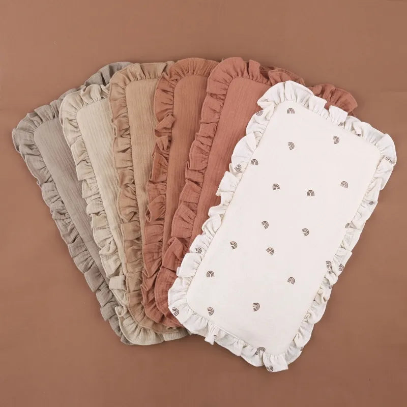 BlackPluss - 4 Layers Cotton Gauze Baby Bib Solid Color Ruffle Newborn Burp Cloths.