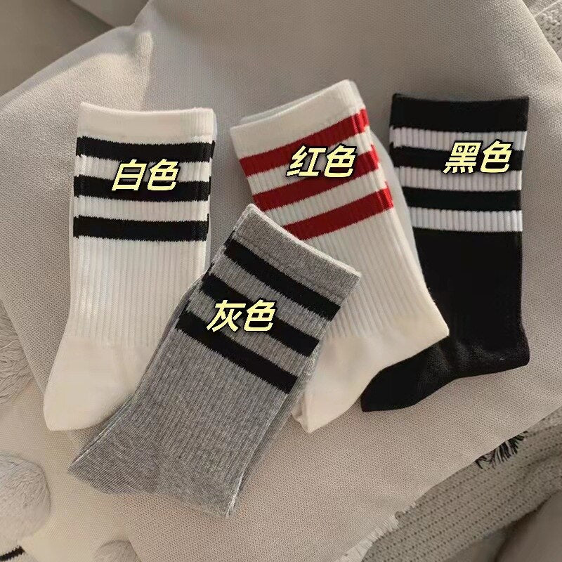 BlackPluss - Fashion Socks Street Hip Hop Skateboard Striped Mid Tube Socks Solid Color.