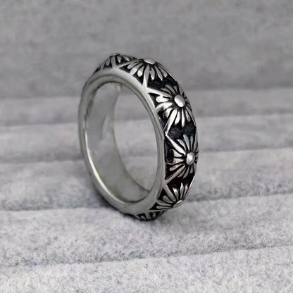 BlackPluss - Vintage Punk Cross Flower Ring Korean Retro Titanium Stainless Steel.