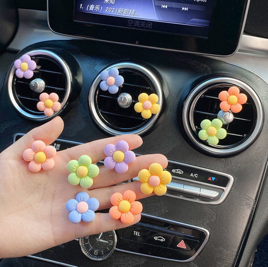 BlackPluss - Cute Flower  Aromatherapy Car Air Decoration.